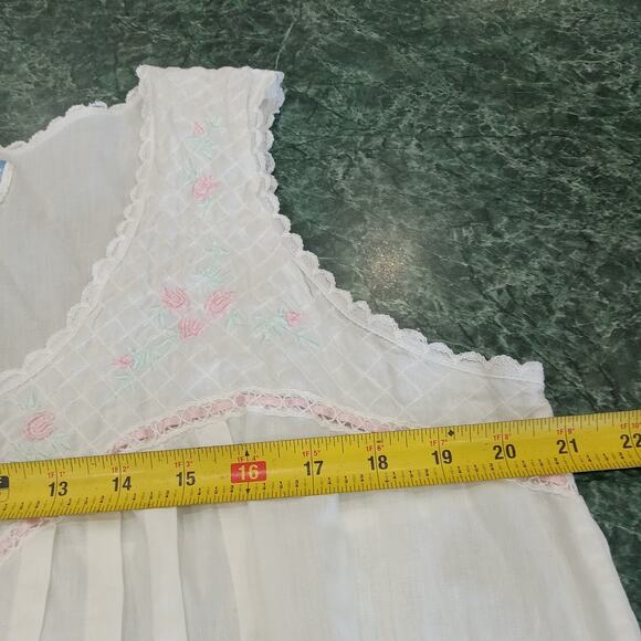 VTG Moon Dance Embroidered Nightgown LARGE Sleeveless Cottagecore Ruffle Pintuck - Picture 13 of 15